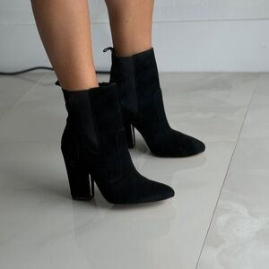 Massimo Duti Elegant Black Ankle Boots